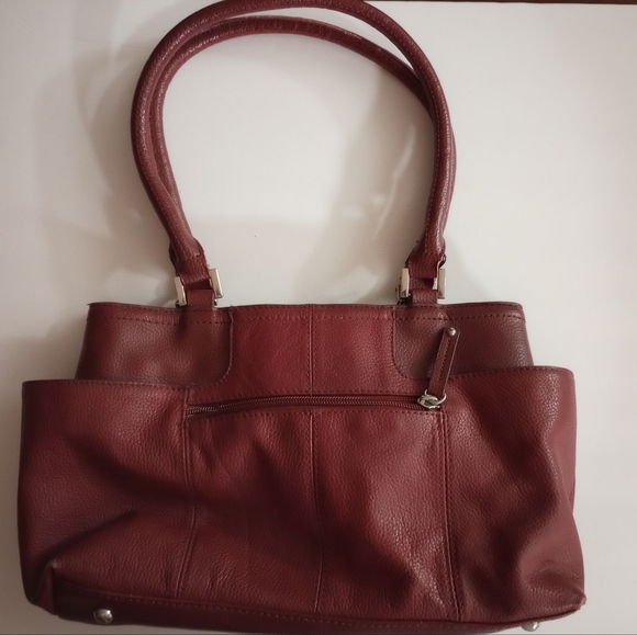 Red Hand Bag - Picture 2 of 15
